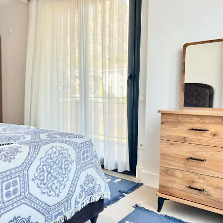Nest Largely Designed Private With Pool & Garden In Hotel Göcek