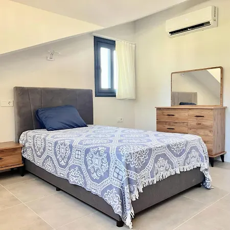 Hotel Nest Largely Designed Private With Pool & Garden In